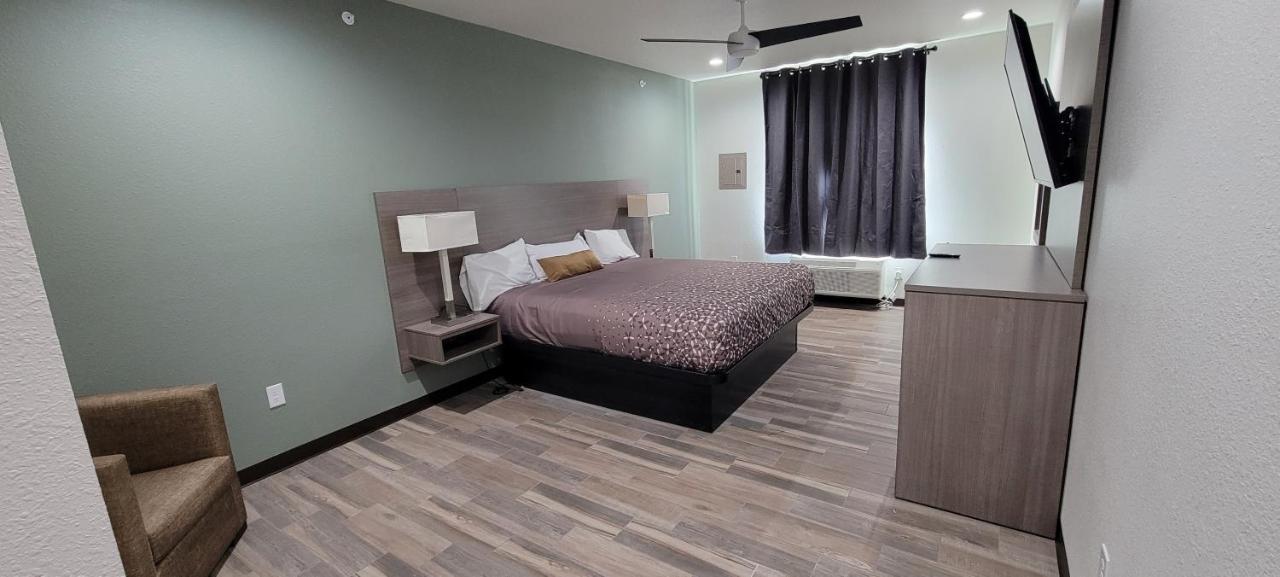King Suite,1190574769:JPEG