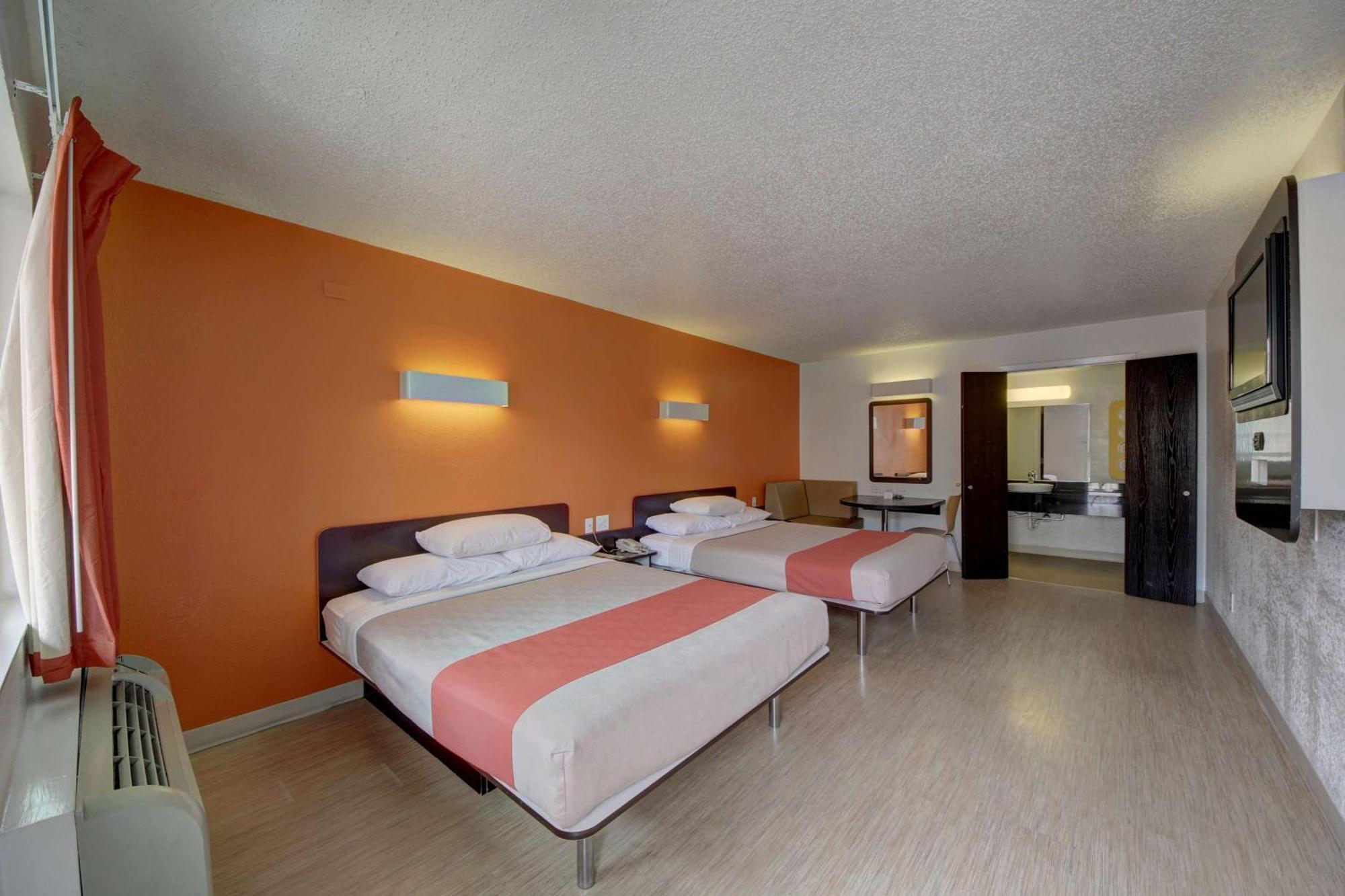 Queen Room Two Queen Beds Disability Access