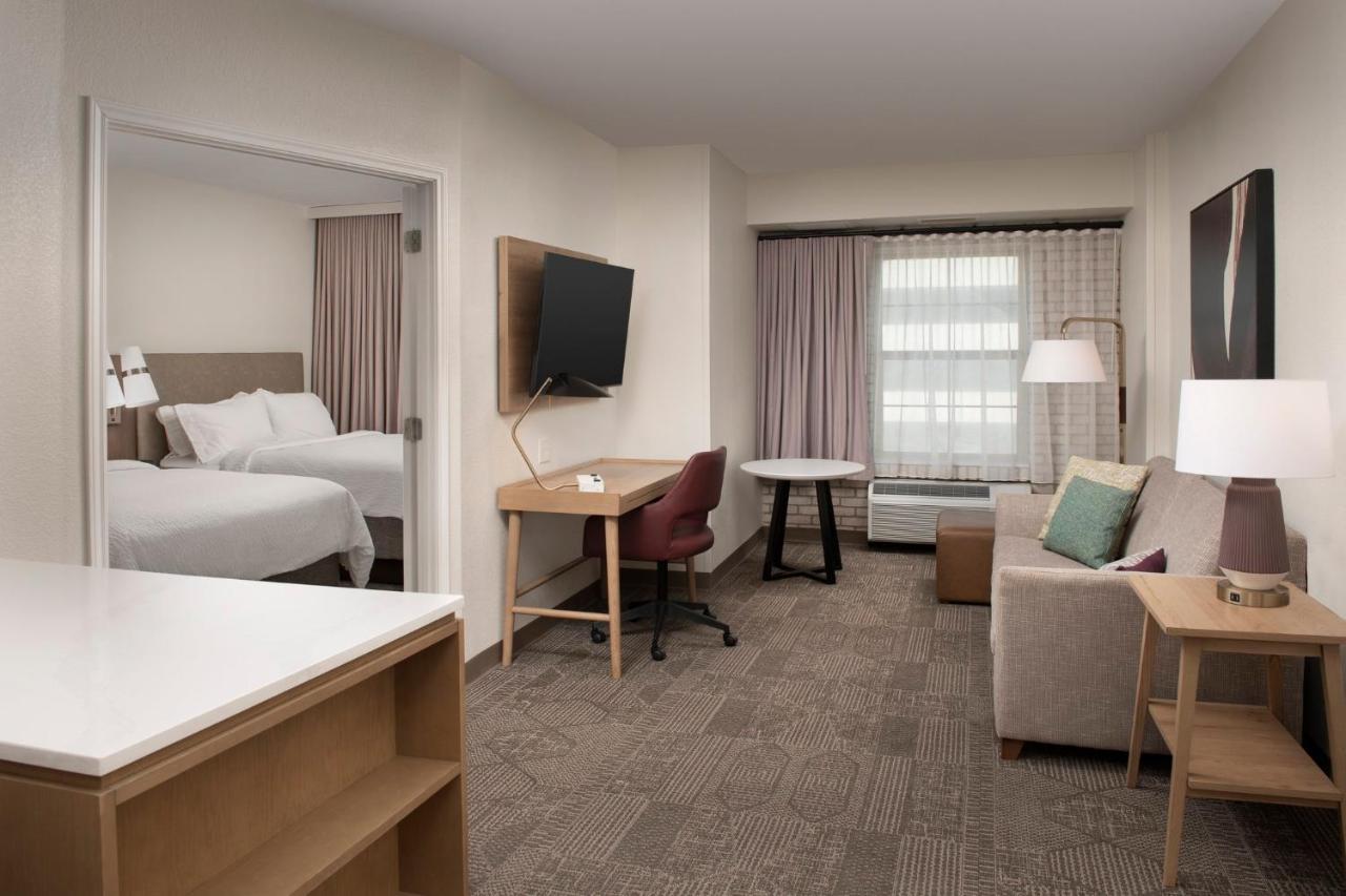 Two-Bedroom Suite,1275518986:JPEG