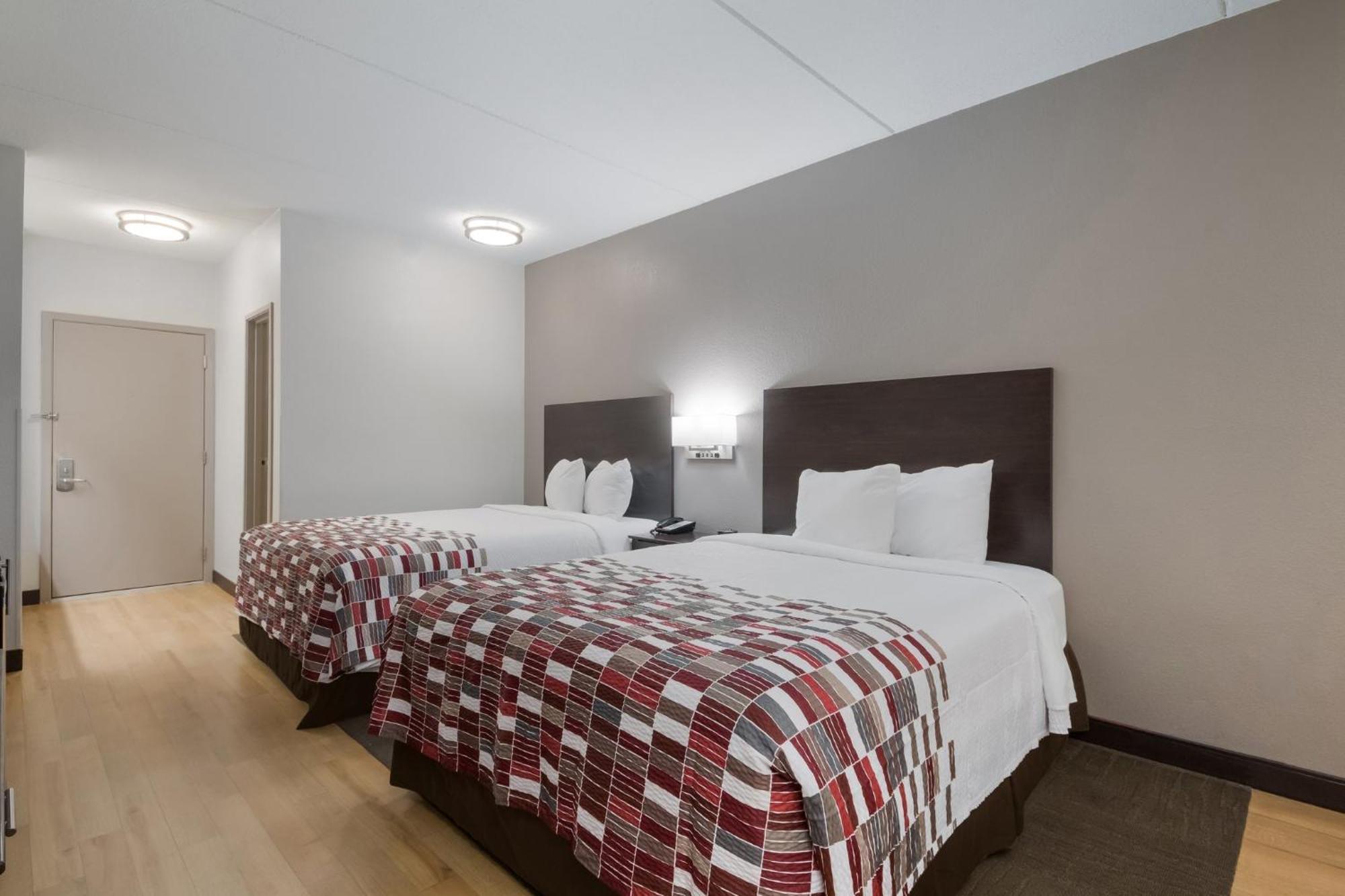 Deluxe Room Two Queen Beds Non-Smoking,1498474531:JPEG