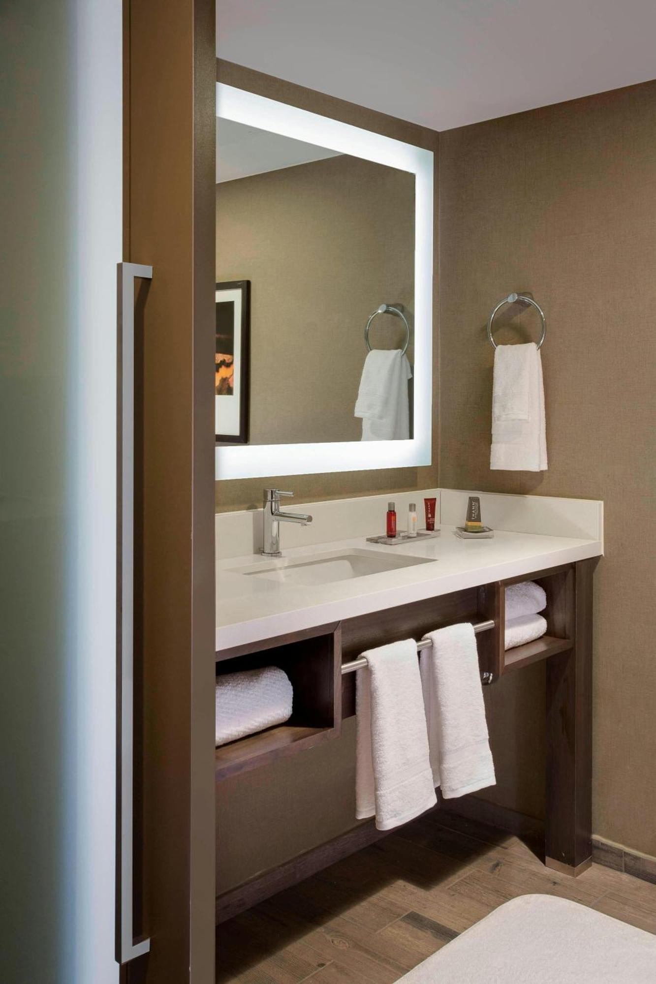 Concierge King or Double Room