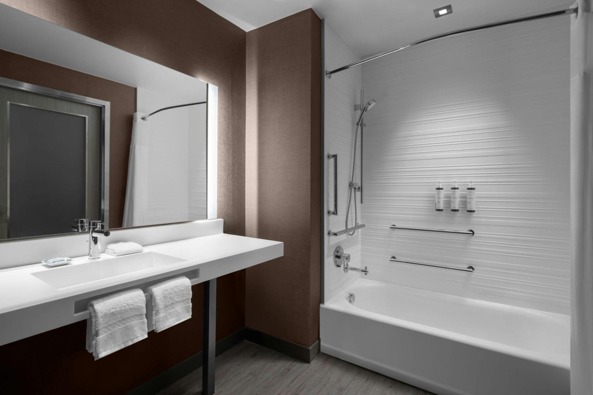 King Room City View Hearing Accessible