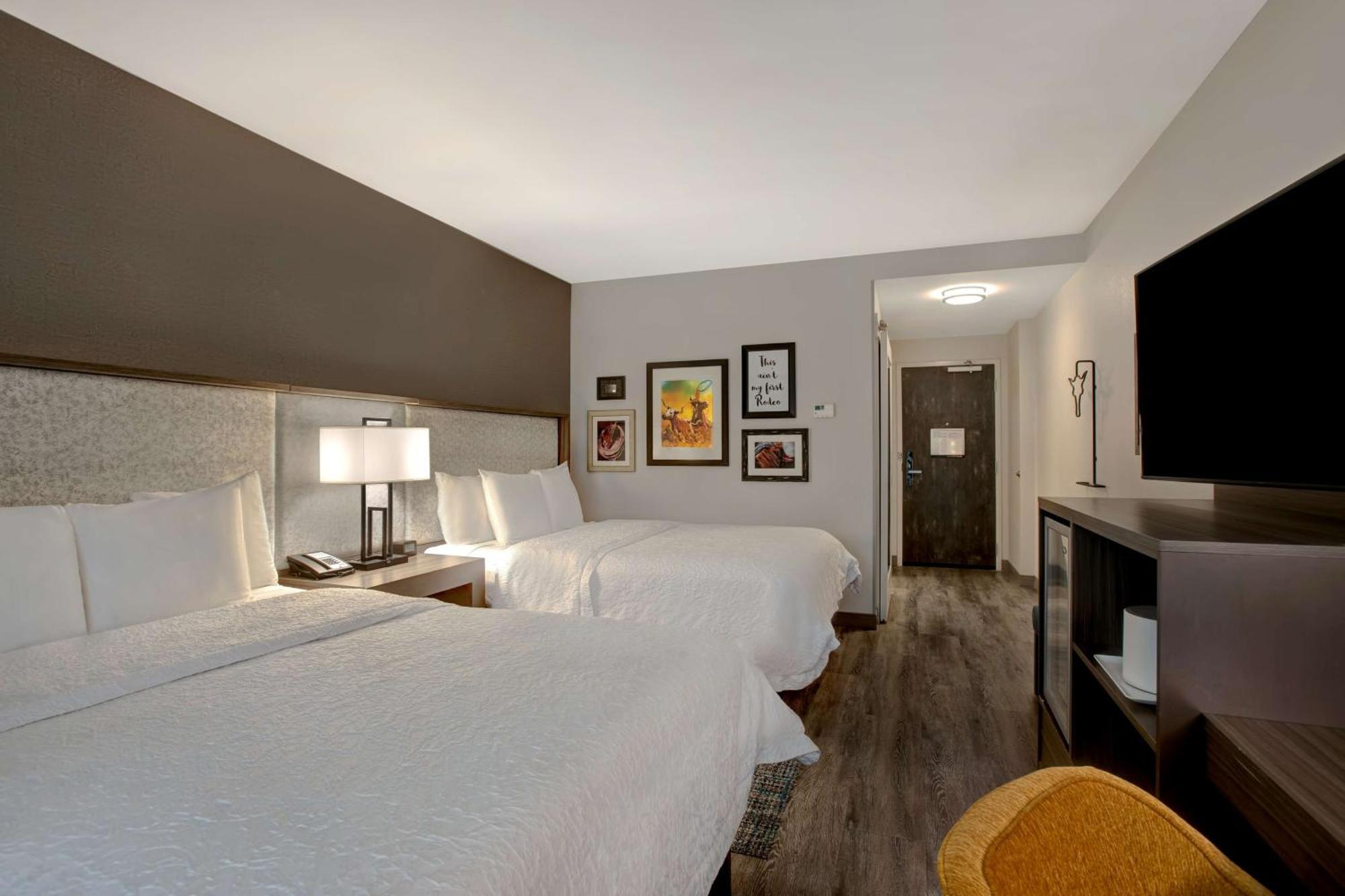 Queen Room