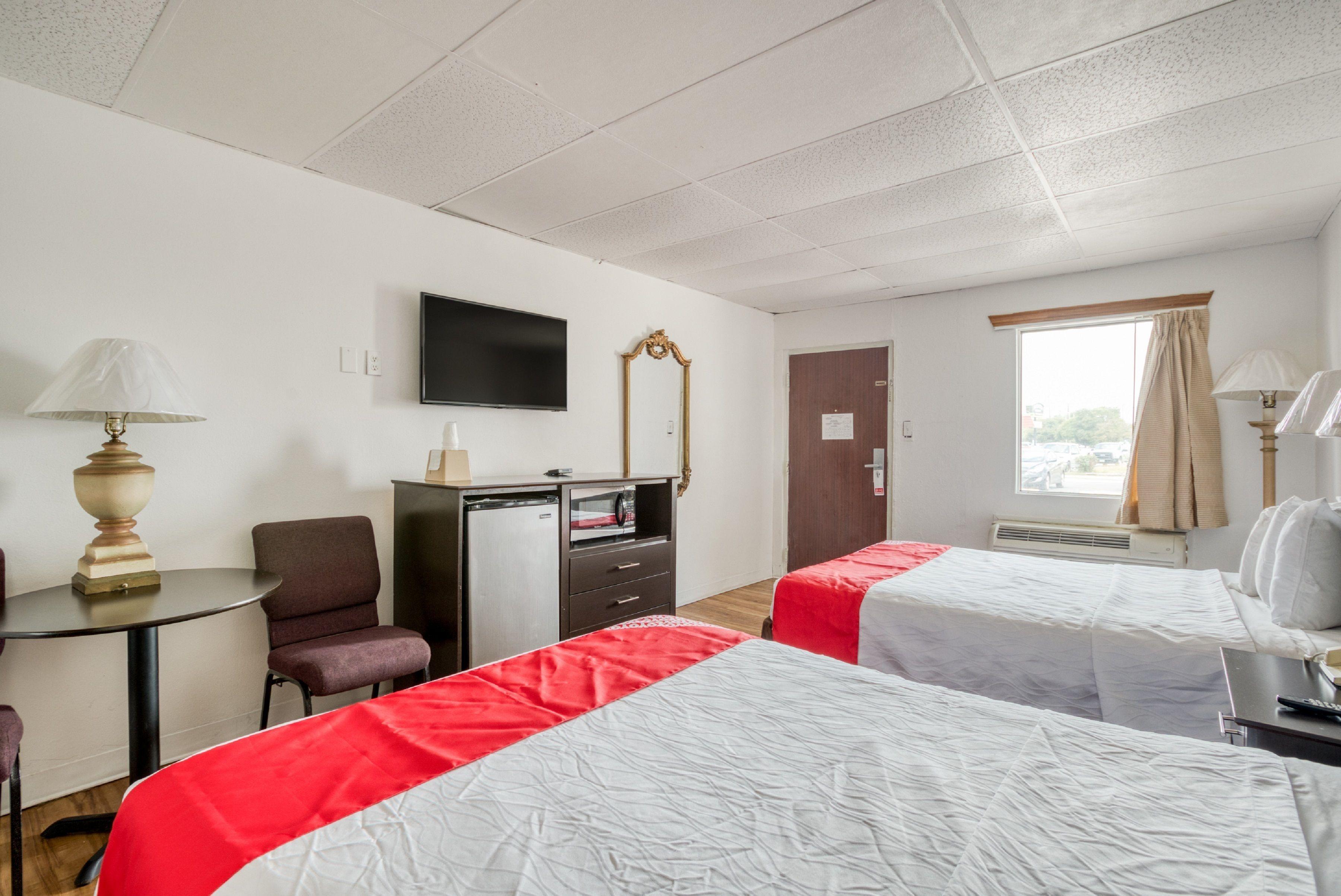 Queen Room Two Queen Beds