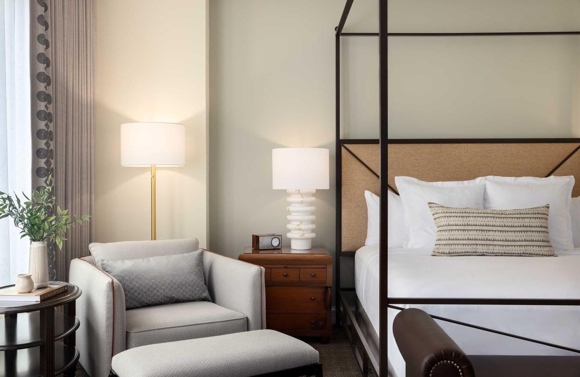 Premier 2 Queen Beds