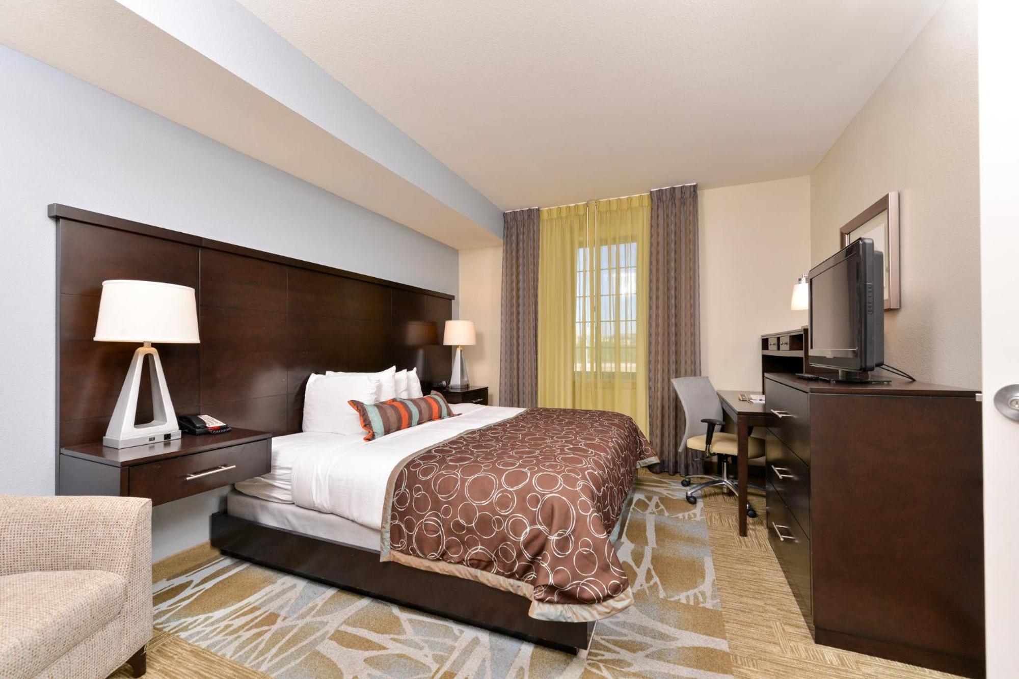 One-Bedroom King Suite