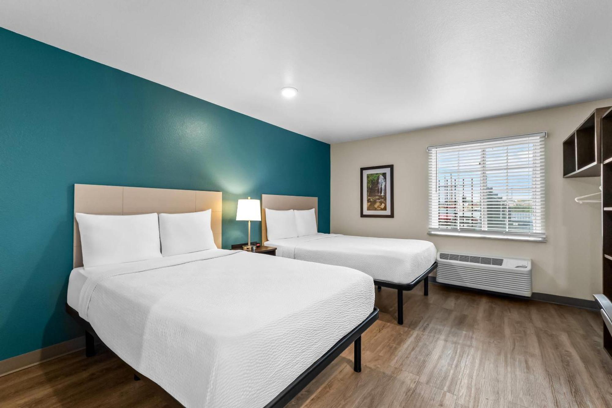 Double Room Two Double Beds Non-Smoking