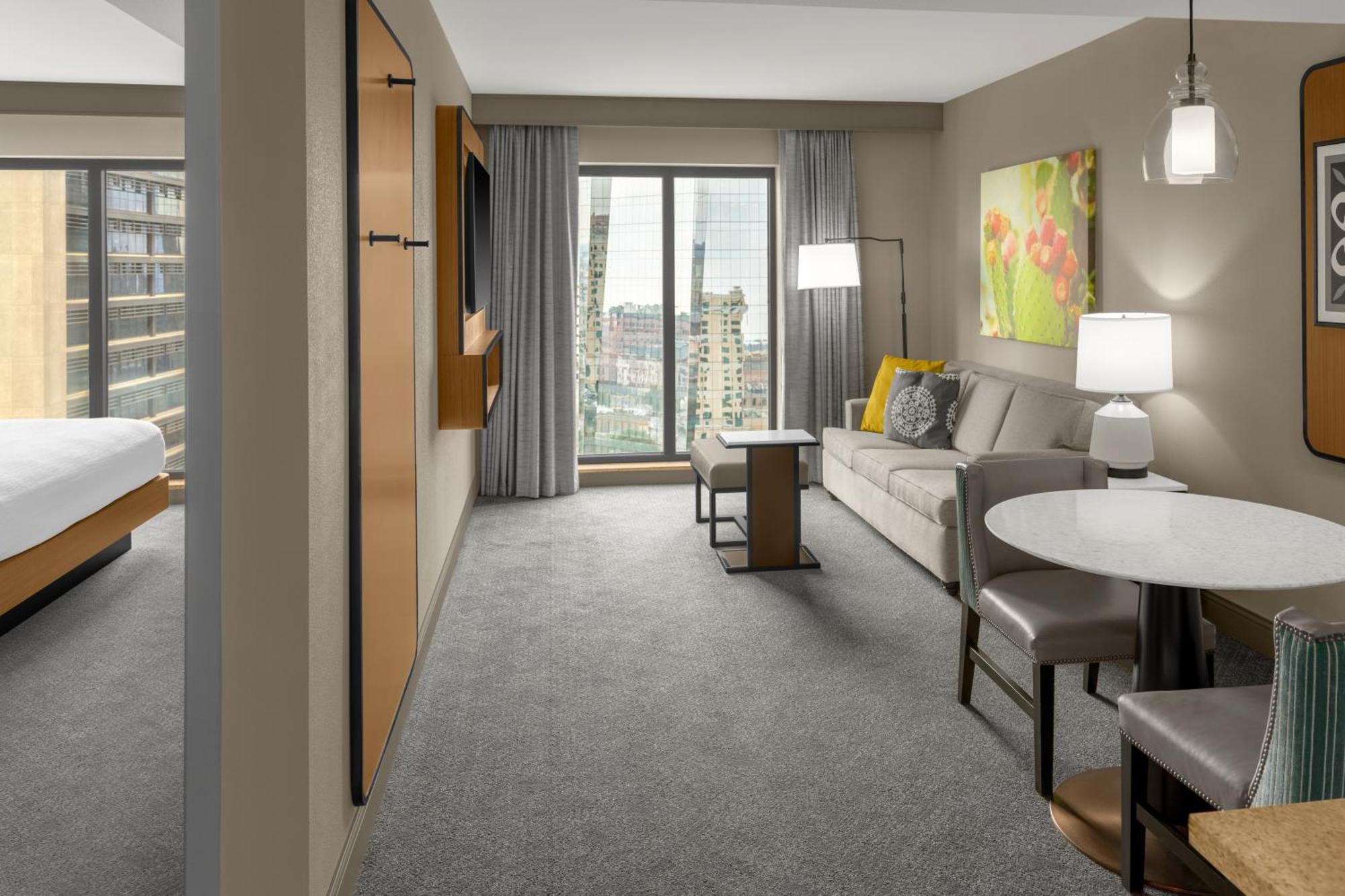 King Suite River View