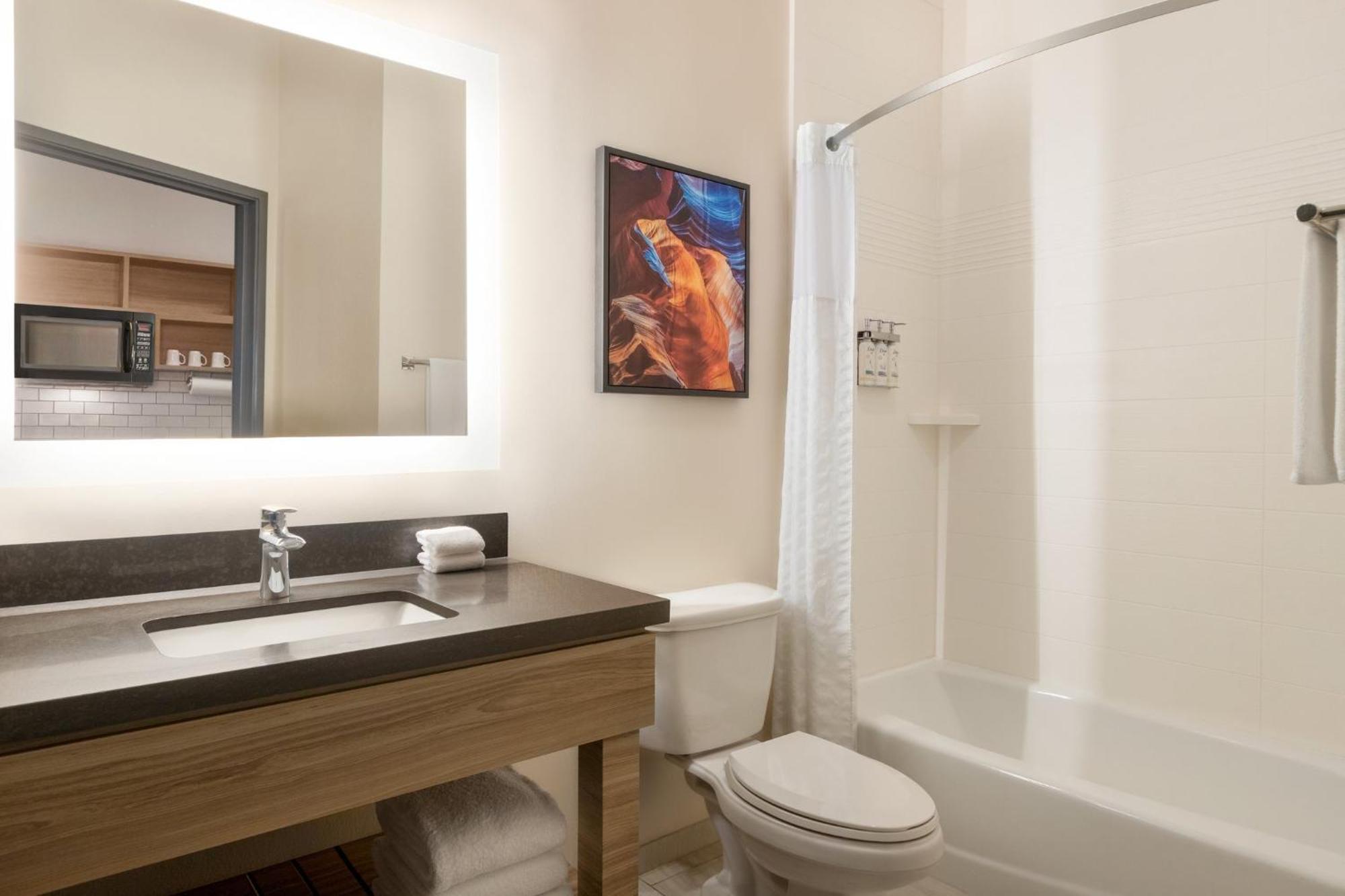 Studio Suite,1742831450:JPEG