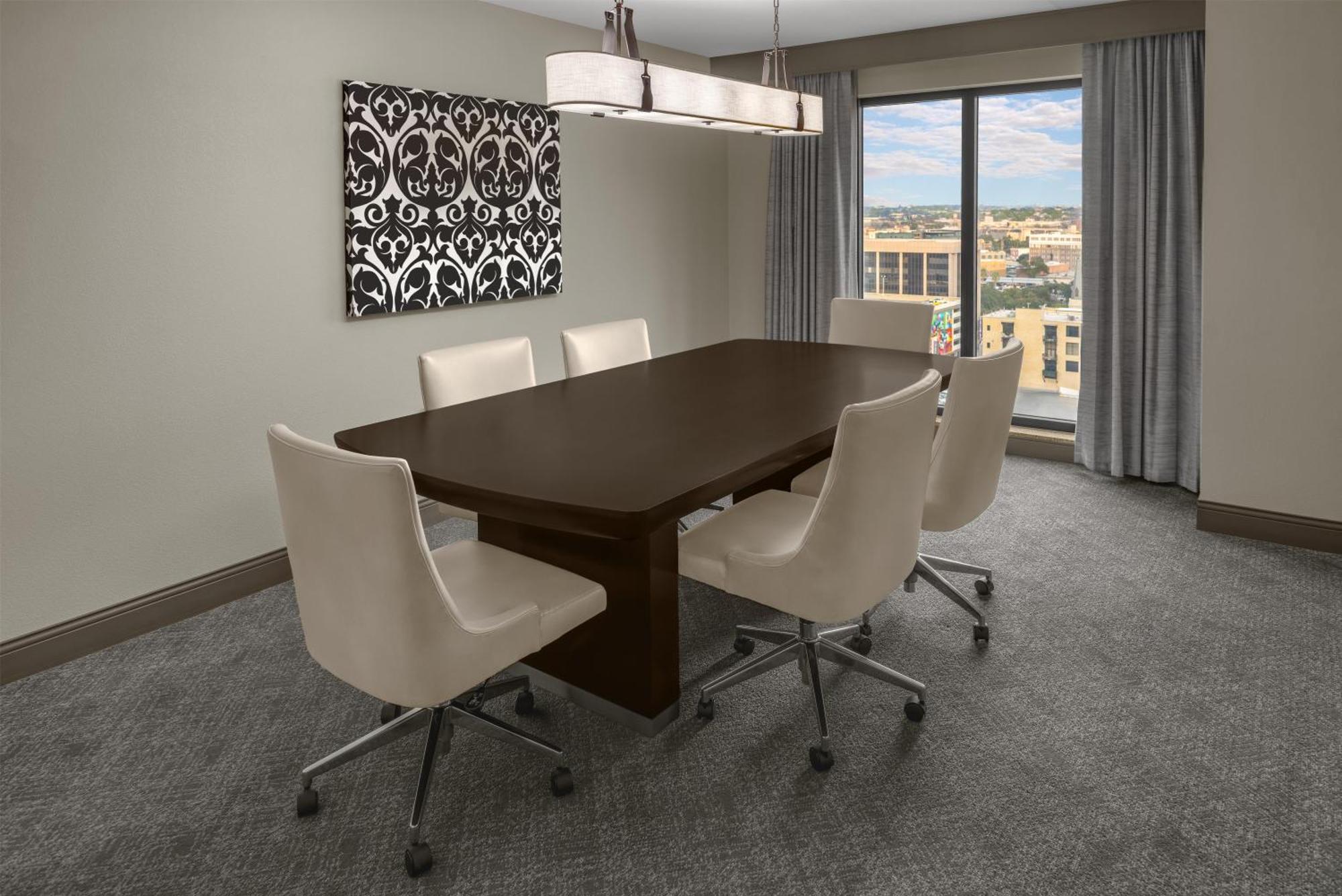 King Suite River View