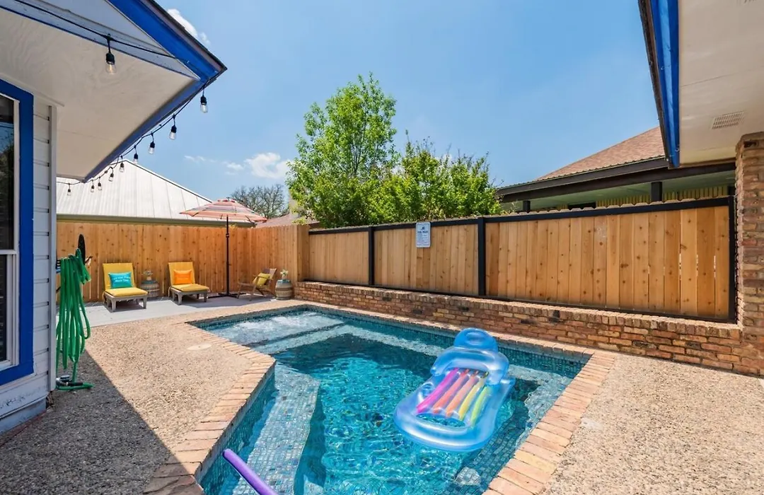 Heated Pool Escape Game Room Near Six Flags-1