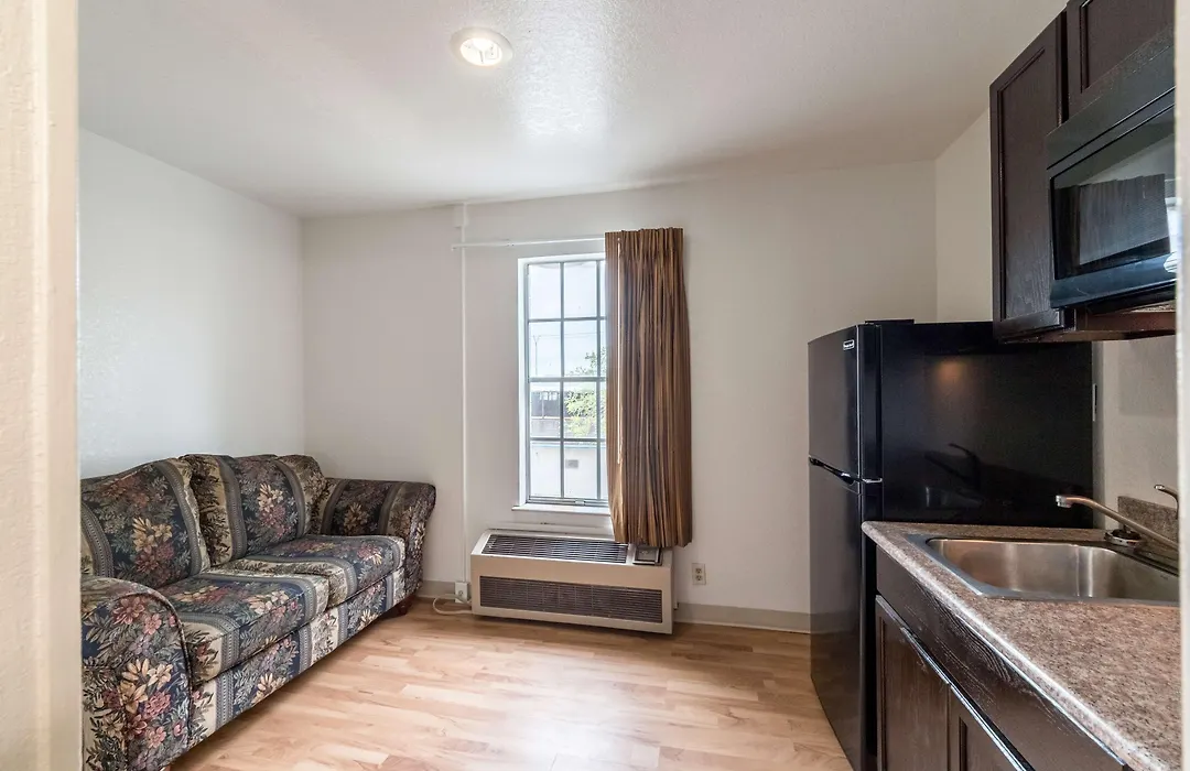 Studio 6-San Antonio, Tx - Fort Sam Houston Area-1