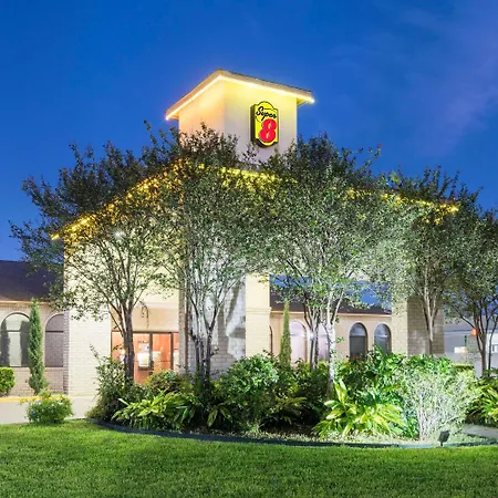 Super 8 By Wyndham San Antonio At I-10-3