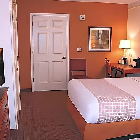 Red Roof Inn San Antonio - South Park-3
