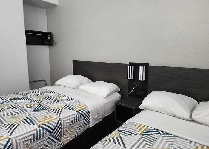 Baymont By Wyndham San Antonio Airport Hotel