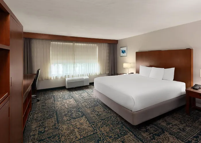 Wyndham Garden San Antonio Airport Hotel