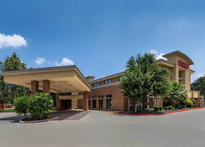 Heritage Inn & Suites San Antonio Airport, Trademark Wyndham