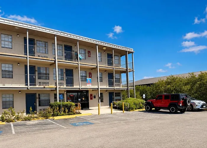 Studio 6-San Antonio, Tx - Lackland Afb
