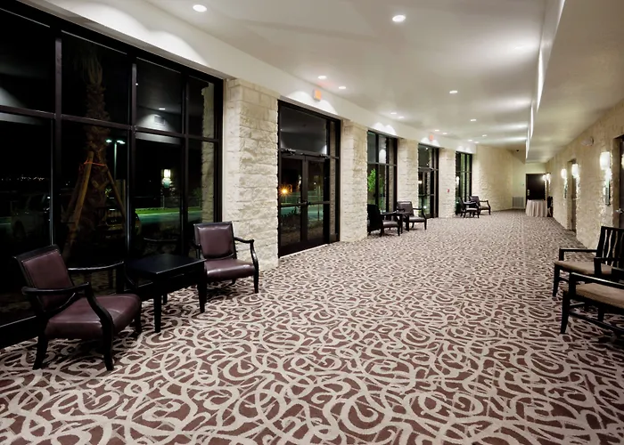 Holiday Inn San Antonio North Stone Oak Area By Ihg-Newly Renovated