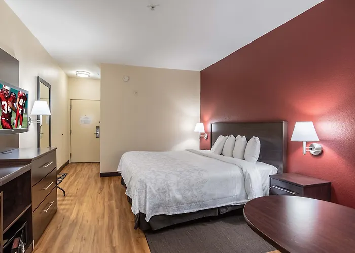 Red Roof Inn Plus+ San Antonio Downtown - Riverwalk
